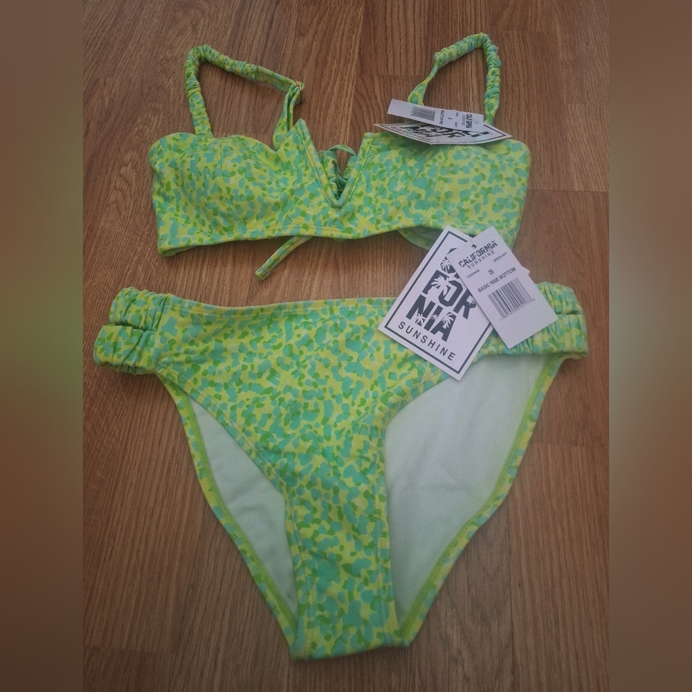 NWT Ladies Bikini, By CALIFORNIA Sunshine, Green,  Yellow, Sz S, M, L, XL